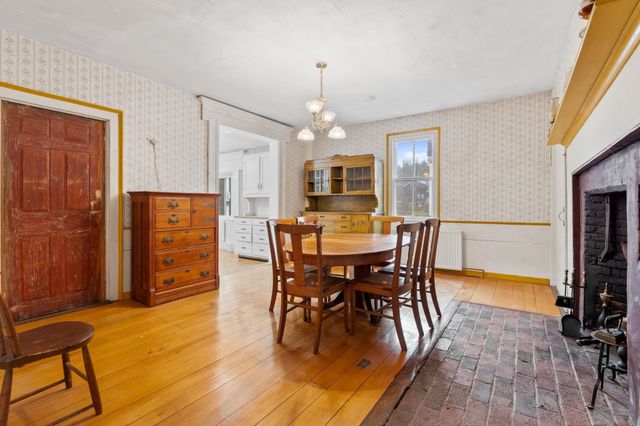 56 Haigh Road, Brentwood, NH 03833