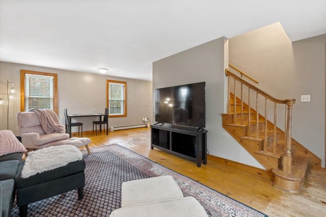 56 Haigh Road, Brentwood, NH 03833