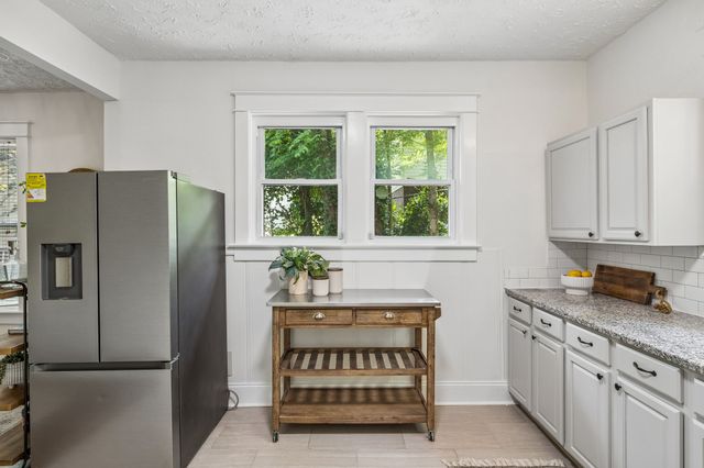 2687 Hartford Dr, Nashville, TN 37210