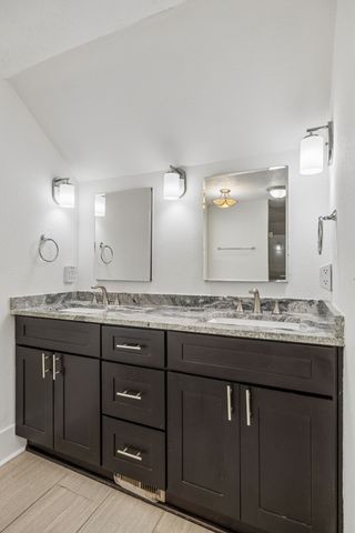 2687 Hartford Dr, Nashville, TN 37210