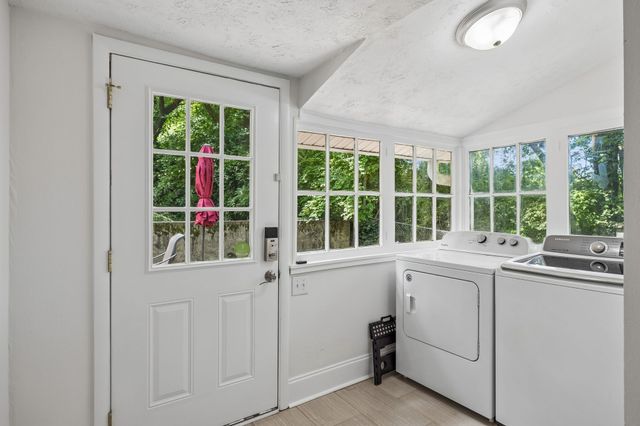 2687 Hartford Dr, Nashville, TN 37210