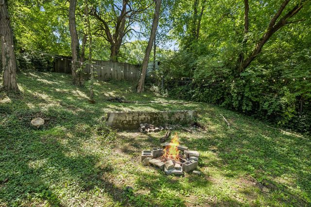 2687 Hartford Dr, Nashville, TN 37210