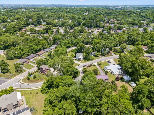 2687 Hartford Dr, Nashville, TN 37210