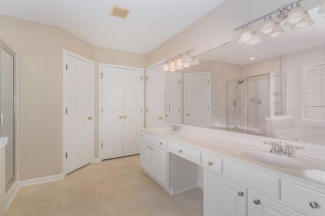 1621 October Road, Raleigh, NC 27614