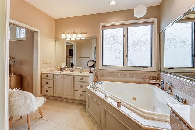 181 Wynstone Court, Beavercreek Twp, OH 45385