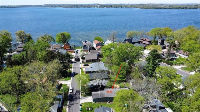 4522 Lakeview Avenue, Mcfarland, WI 53558