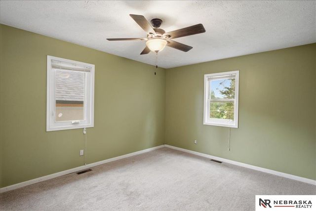 6708 S 30th Street, Omaha, NE 68107