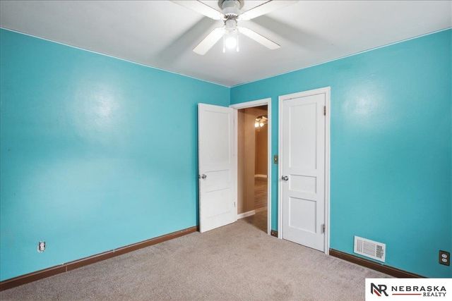 6708 S 30th Street, Omaha, NE 68107