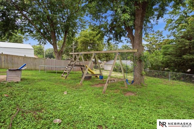 6708 S 30th Street, Omaha, NE 68107