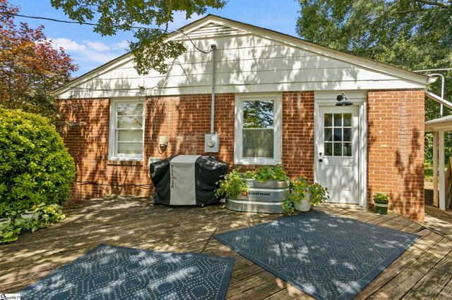 1902 Old Parker Road, Greenville, SC 29609