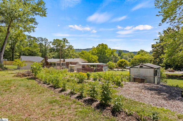 1902 Old Parker Road, Greenville, SC 29609