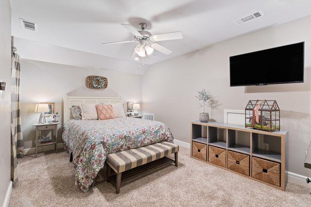 11 E Chateau Estates, Greenbrier, AR 72058