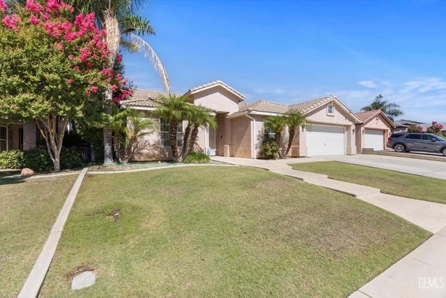3523 Floral Meadow Drive, Bakersfield, CA 93308