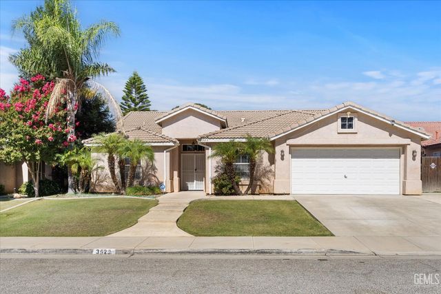 3523 Floral Meadow Drive, Bakersfield, CA 93308