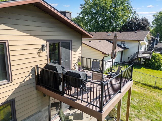 316 7th Street NW, Byron, MN 55920