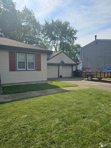 25425 Fairgrove Street, Woodhaven, MI 48183