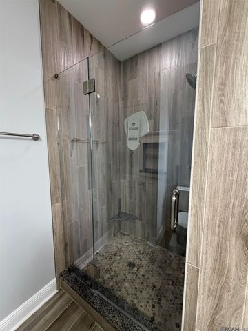 1046 Sedona Pines Dr, Baton Rouge, LA 70816