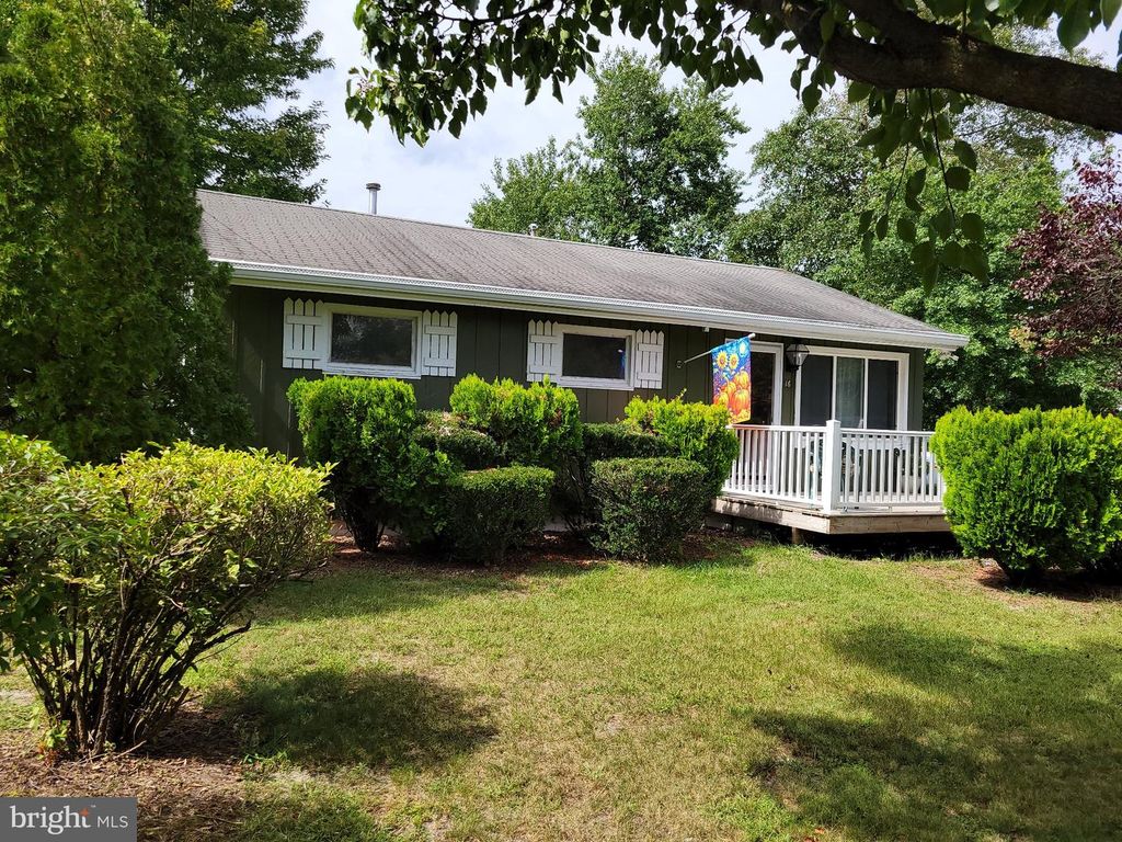 16 HOLLY BLVD, SOUTHAMPTON TWP, NJ 08088 — photo 3