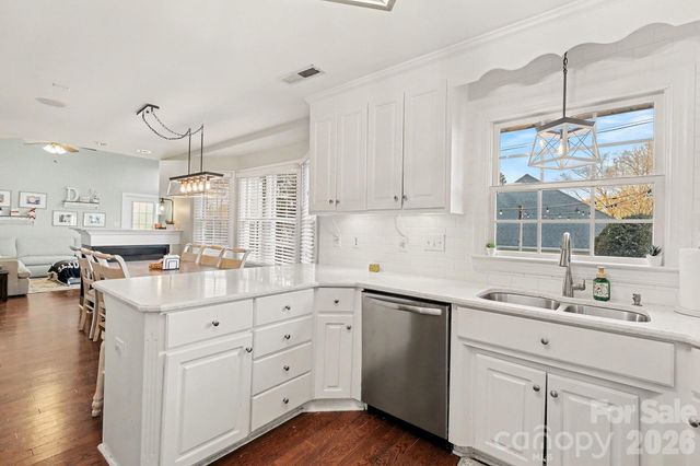 2305 Pinefield Court, Gastonia, NC 28056