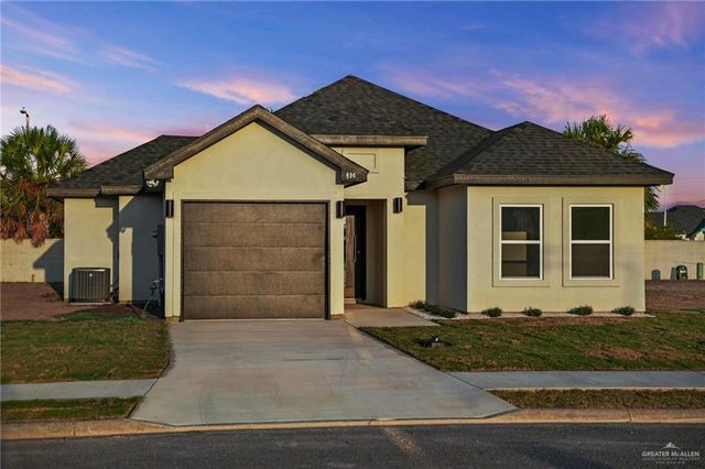 994 Road Runner Street, Rio Grande City, TX 78582