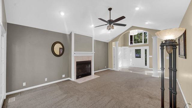 2400 E 9th Place, Hobart, IN 46342