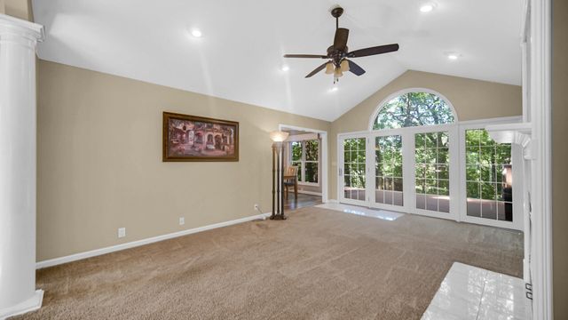 2400 E 9th Place, Hobart, IN 46342