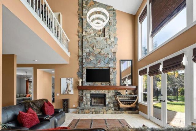 38755 Via Vista Grande, Murrieta, CA 92562