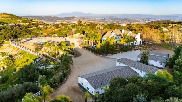 38755 Via Vista Grande, Murrieta, CA 92562