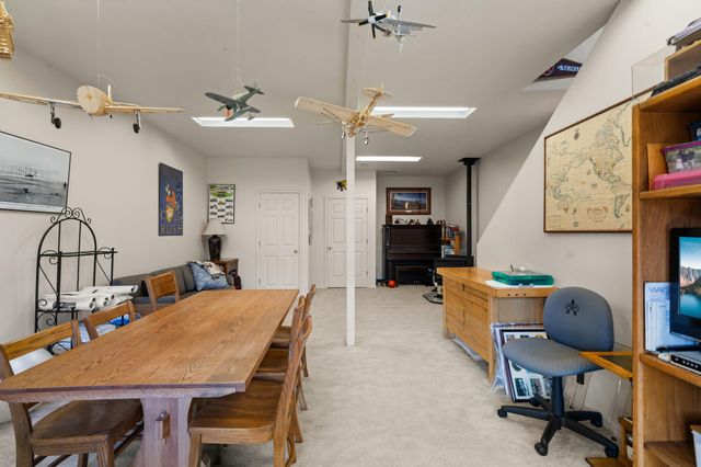 9302 Yank Gulch Road, Talent, OR 97540