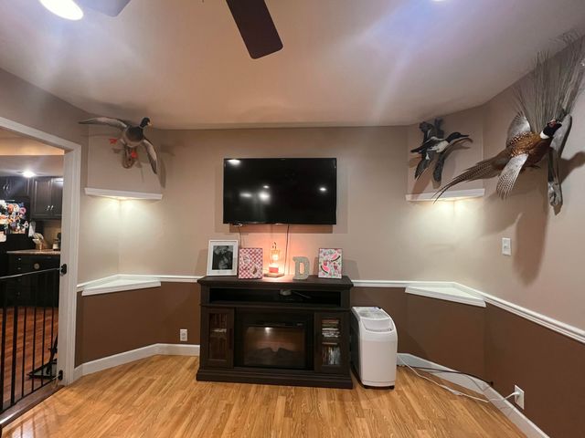 302 N Main Street, Kouts, IN 46347