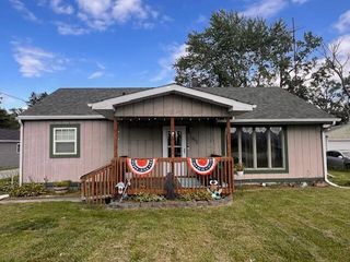 302 N Main Street, Kouts, IN 46347