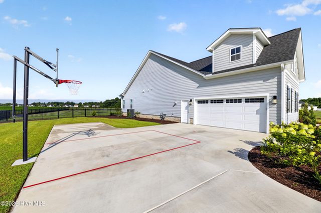 1116 Steele Drive, Grimesland, NC 27837