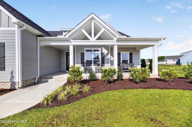 1116 Steele Drive, Grimesland, NC 27837