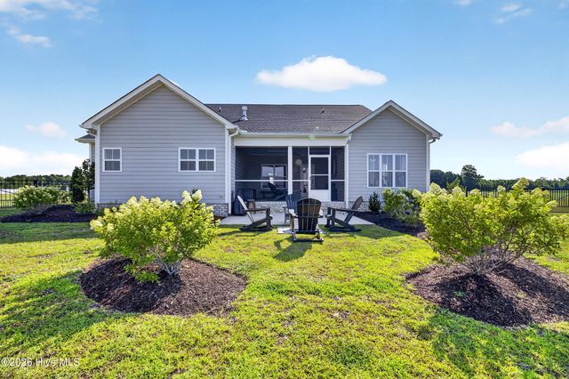 1116 Steele Drive, Grimesland, NC 27837