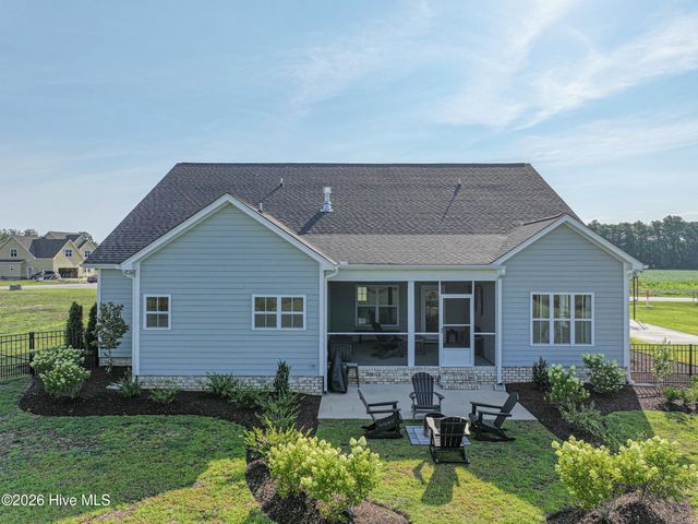 1116 Steele Drive, Grimesland, NC 27837