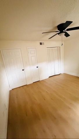 1510 Odd Fellow Street 20, Conroe, TX 77301