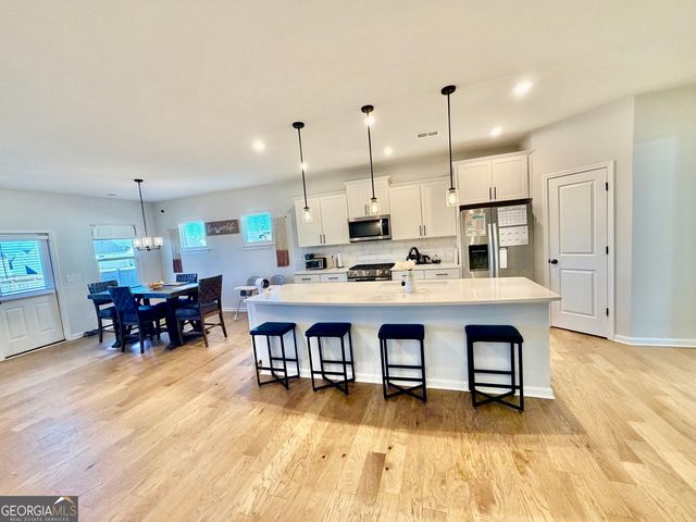 229 Begonia, Mcdonough, GA 30253