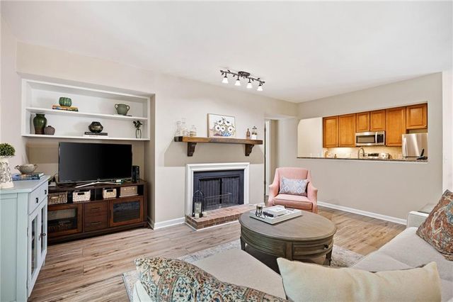 832 Cannon Run, Marietta, GA 30064