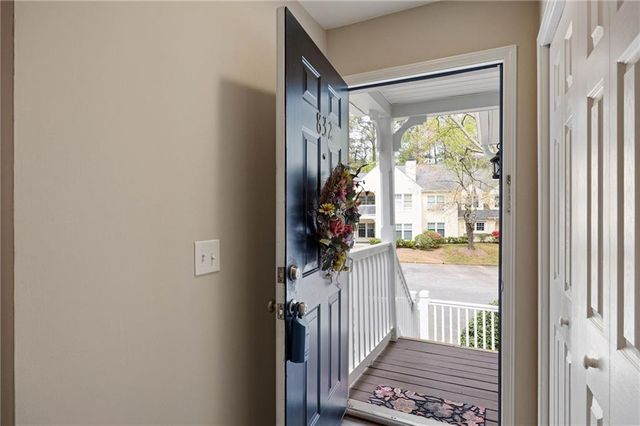 832 Cannon Run, Marietta, GA 30064