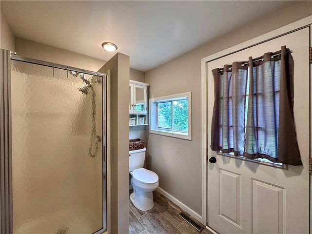 1816 Moravia St, Shenango Twp, PA 16101