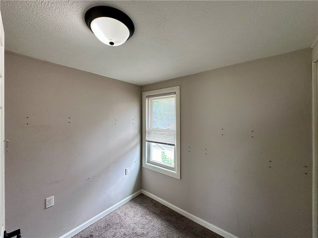 1816 Moravia St, Shenango Twp, PA 16101