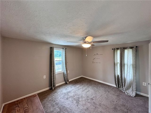 1816 Moravia St, Shenango Twp, PA 16101