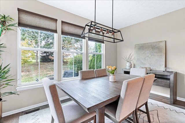 7889 S Avaleen Circle S, 16, Dublin, OH 43016