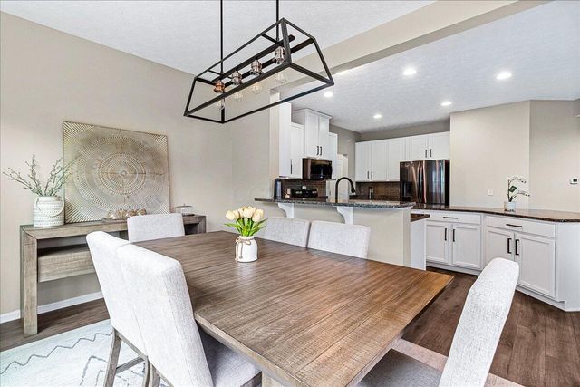 7889 S Avaleen Circle S, 16, Dublin, OH 43016