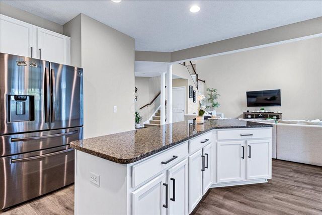 7889 S Avaleen Circle S, 16, Dublin, OH 43016