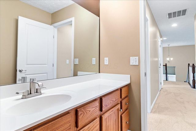 7889 S Avaleen Circle S, 16, Dublin, OH 43016