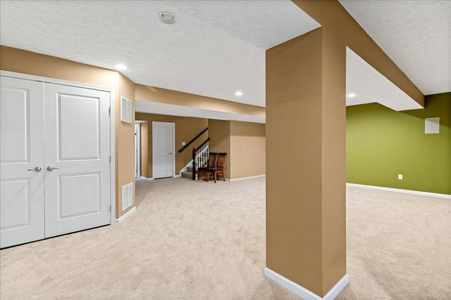 7889 S Avaleen Circle S, 16, Dublin, OH 43016