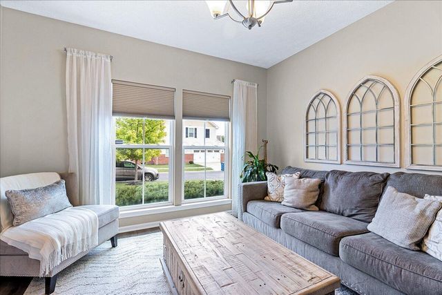 7889 S Avaleen Circle S, 16, Dublin, OH 43016