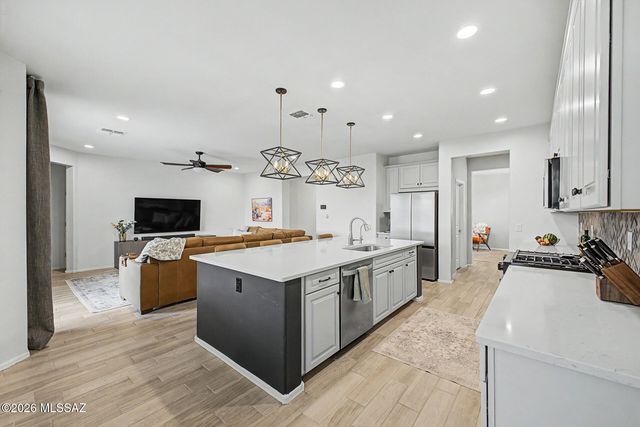 12469 N Blondin Drive, Marana, AZ 85653