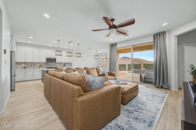 12469 N Blondin Drive, Marana, AZ 85653